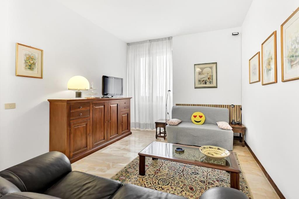Alessia'S Flat - Sesto Διαμέρισμα Sesto San Giovanni Εξωτερικό φωτογραφία